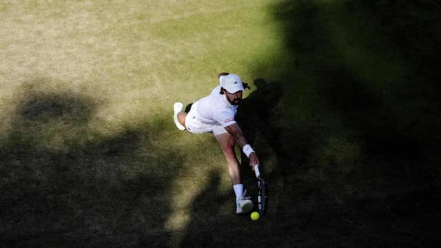 Trusty Rusty backing Thommo's brave Wimbledon push