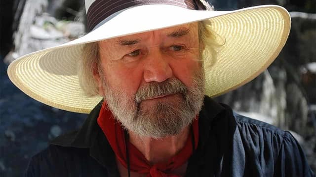 Pioneering TV chef Peter Russell-Clarke dies aged 89