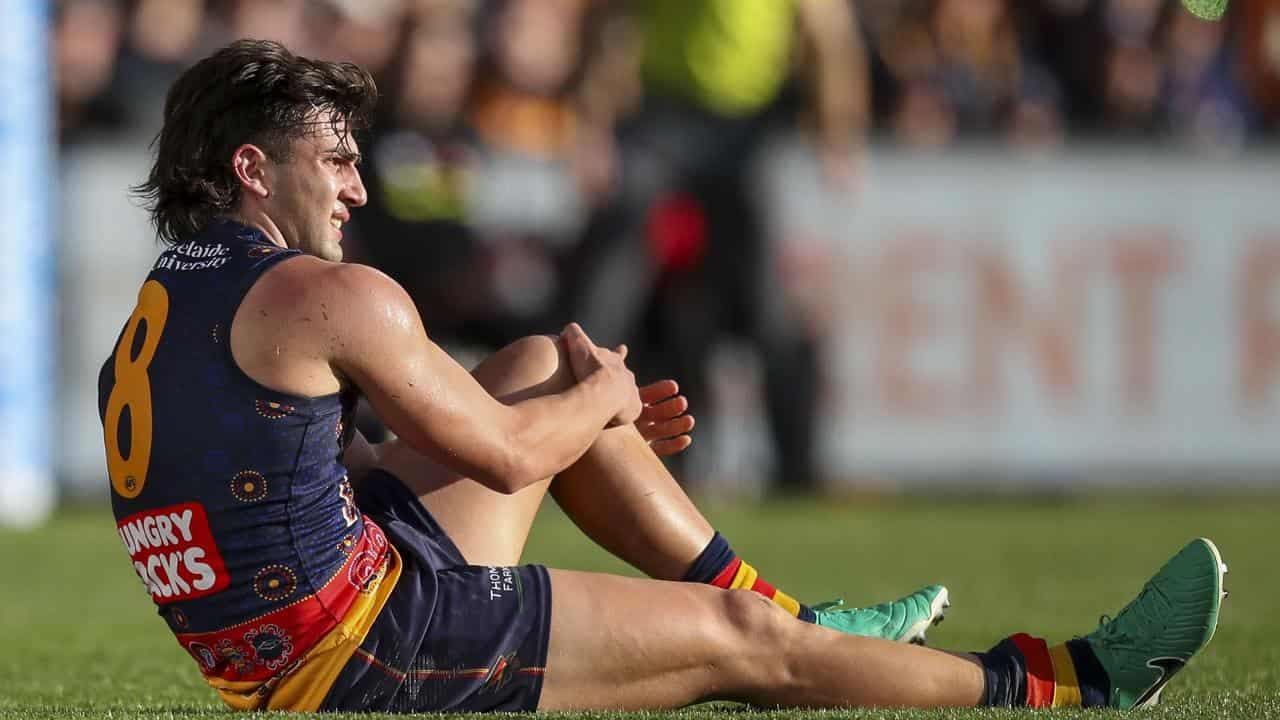 'Lucky' Adelaide goalsneak sent for surgery