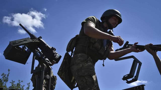 Trump confirms weapon shipments to help Ukraine defence