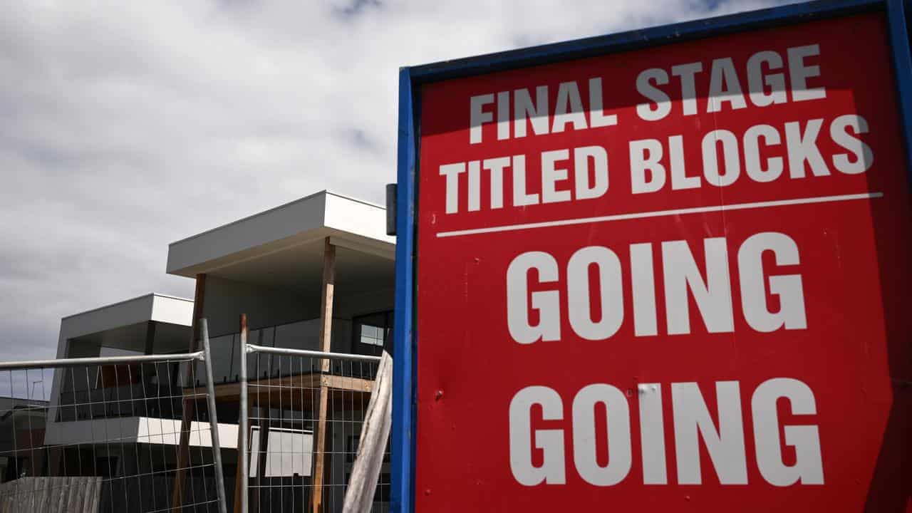 Rates kept on hold in surprise Reserve Bank decision