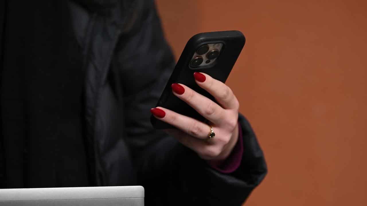 Complaints rise again as telcos frustrate customers