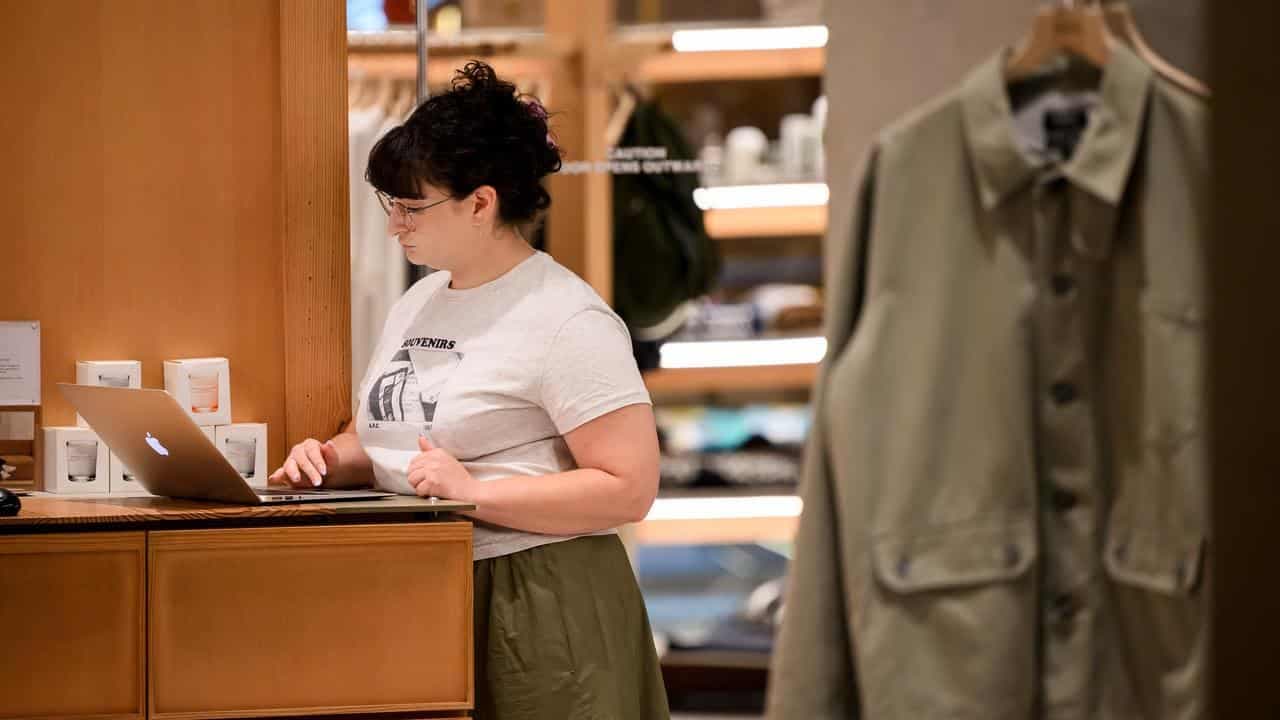 Slow rate of cuts puts squeeze on business, households