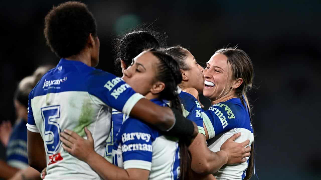 Bulldogs hold off Tigers for second straight NRLW win