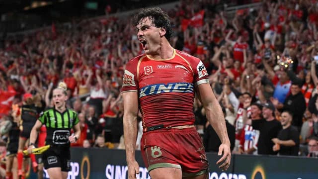 Farnworth wants to be Lion king for Dolphins