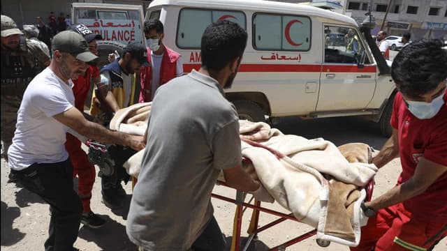 Israel strikes in Damascus as clashes in Syria rage on