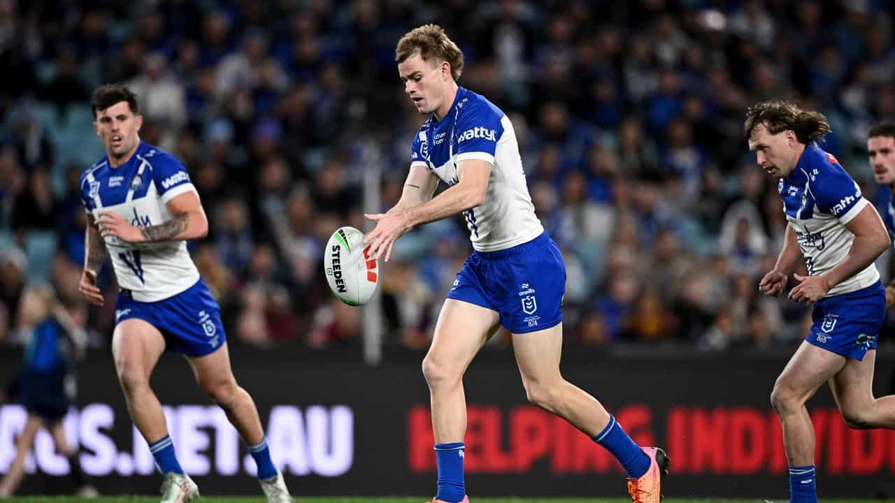 Burton to lighten load on first-time halfback Galvin