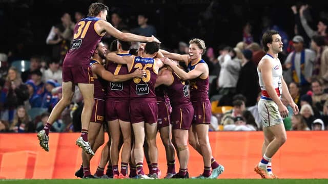 Lions defeat Bulldogs in tough Gabba thriller