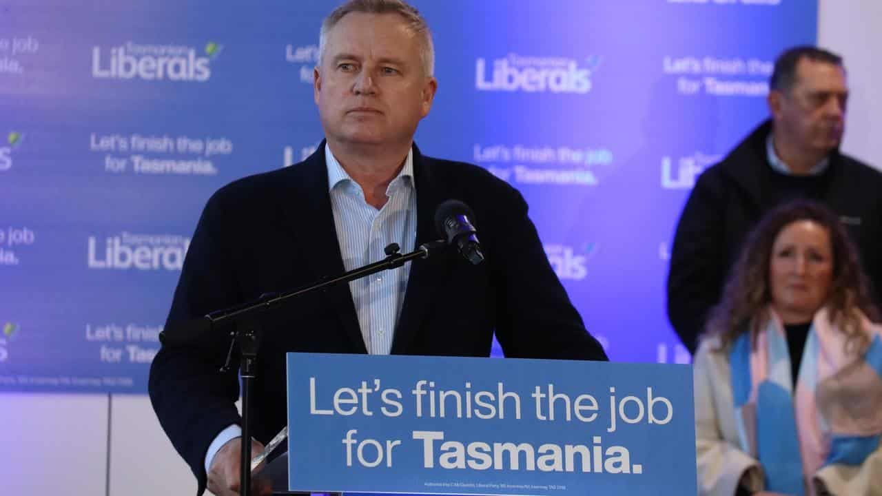 Liberals hold ground in Tassie as Labor vote tanks