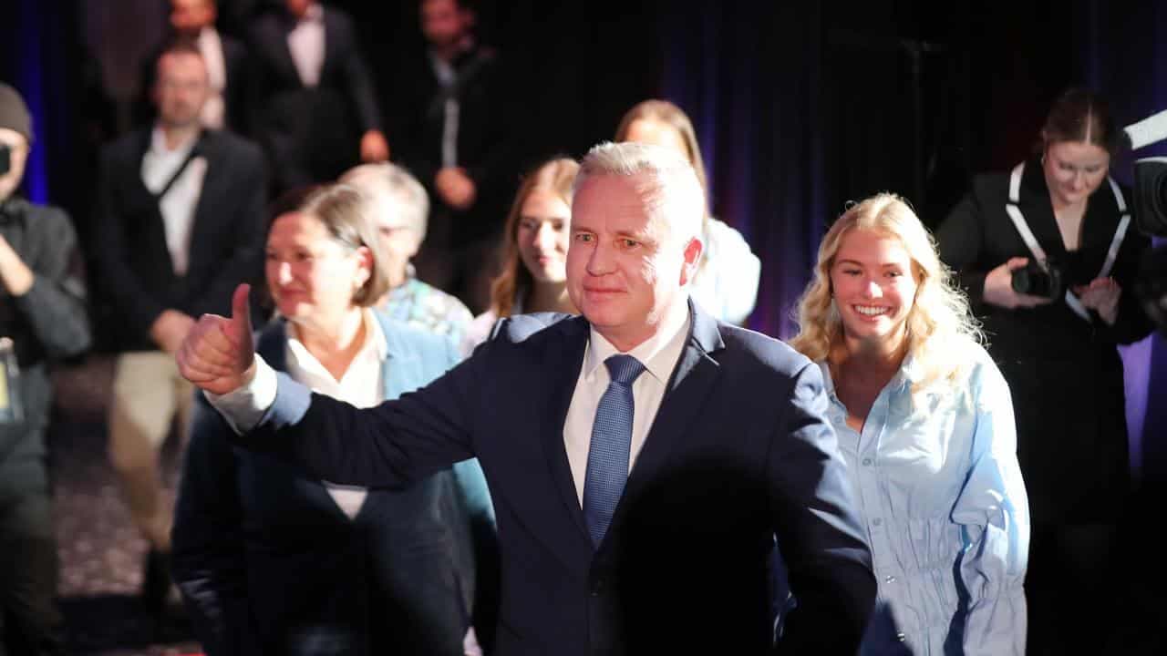 Another Tasmanian hung parliament, but Liberals ahead