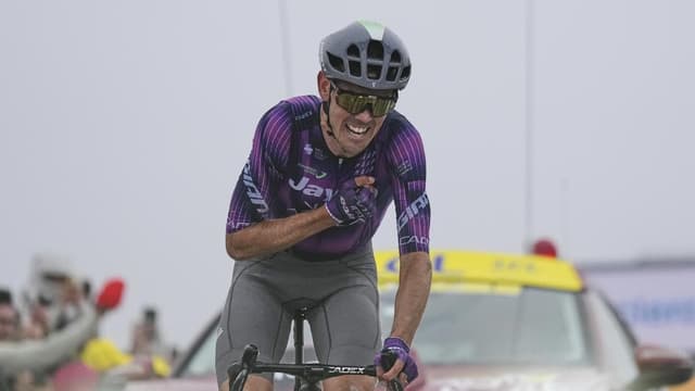 Australian O'Connor storms to brilliant Tour stage win