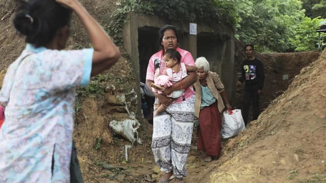 Thailand, Cambodia in second day of deadly clashes