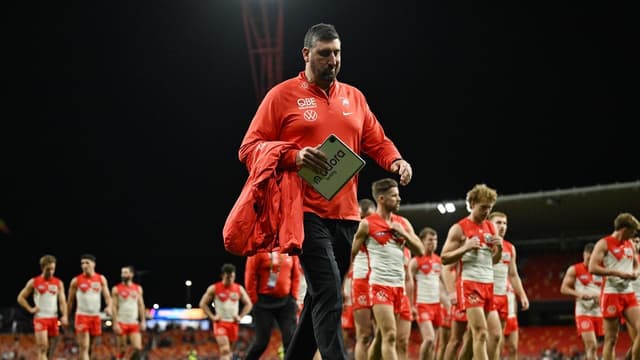 Swans won't give up despite "impossible" finals dream