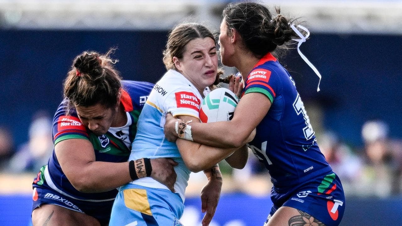 Roosters stay unbeaten, Titans, Cowboys rope NRLW wins