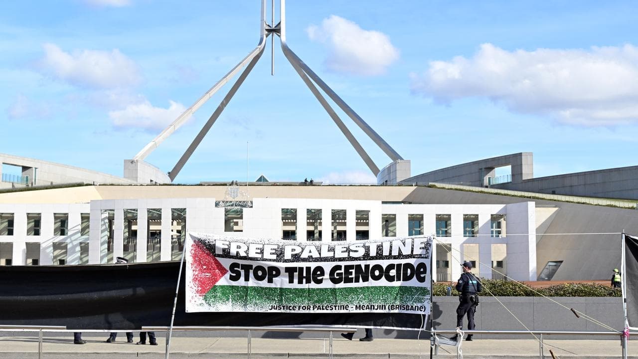 PM stares down internal push for Palestine recognition