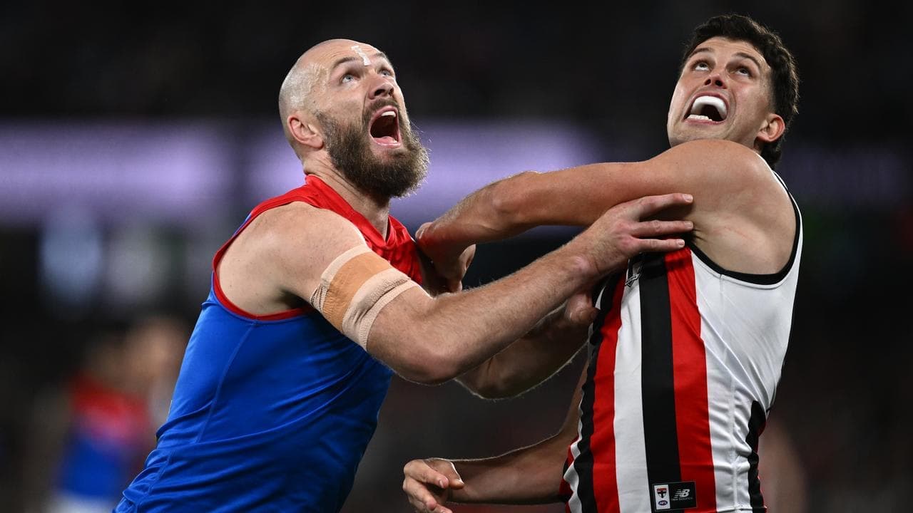 Marshall quizzed on future amid Saints' De Koning chase