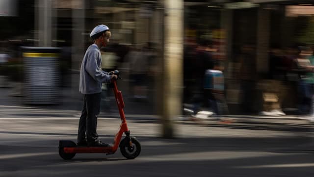 Top docs call for action on speedy e-scooters and bikes