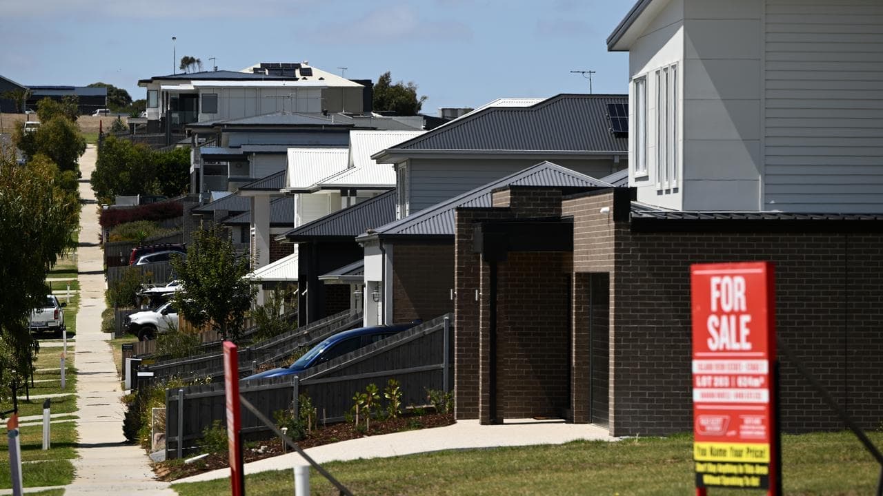 Australia urged to 'bite the bullet' on tax breaks
