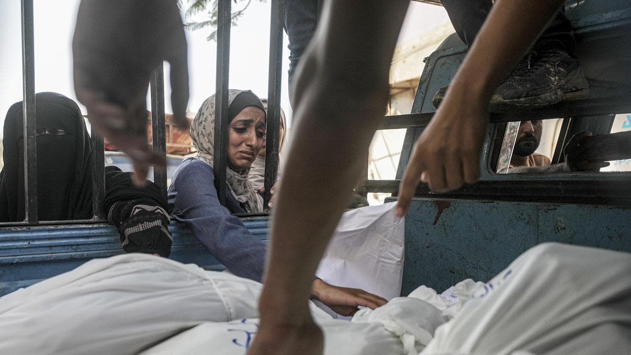 Shortage of burial shrouds as dozens more Gazans die