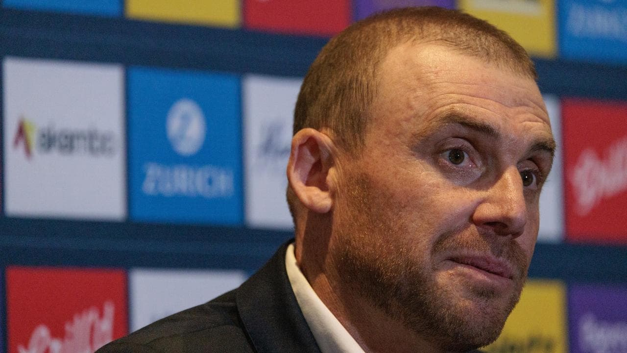 'Simon can coach' - but no longer at Demons