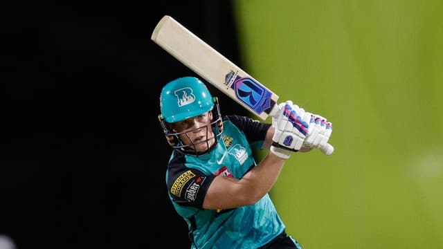 Aussie women launch England's Hundred in brutal fashion