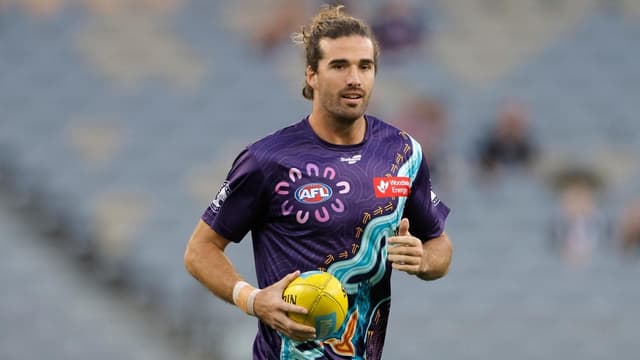 Pearce set for AFL return, Dockers undecided on Fyfe