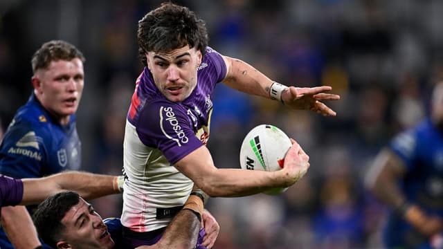 Pezet eyes week-to-week NRL in Storm spine squeeze