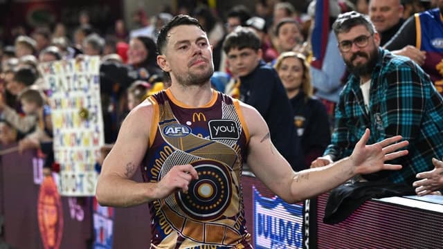 Lions queue for midfield minutes while Neale recharges