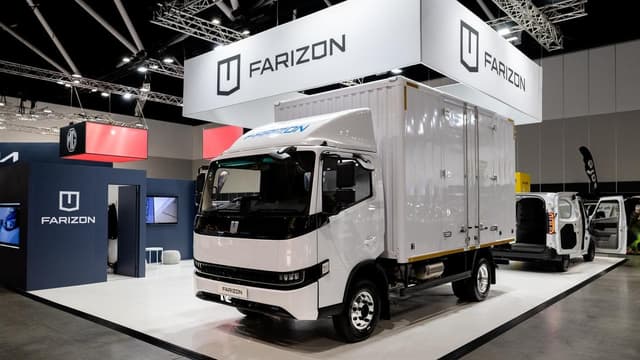 Electric goes large: low-emission utes, vans get a show