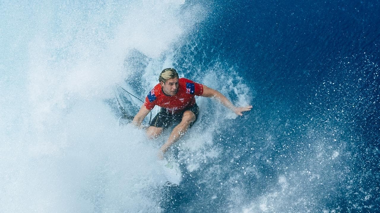 Aussie surfers remain alive in high-stakes Tahiti Pro