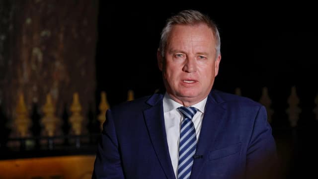 Premier's big call as state parliament hangs in balance