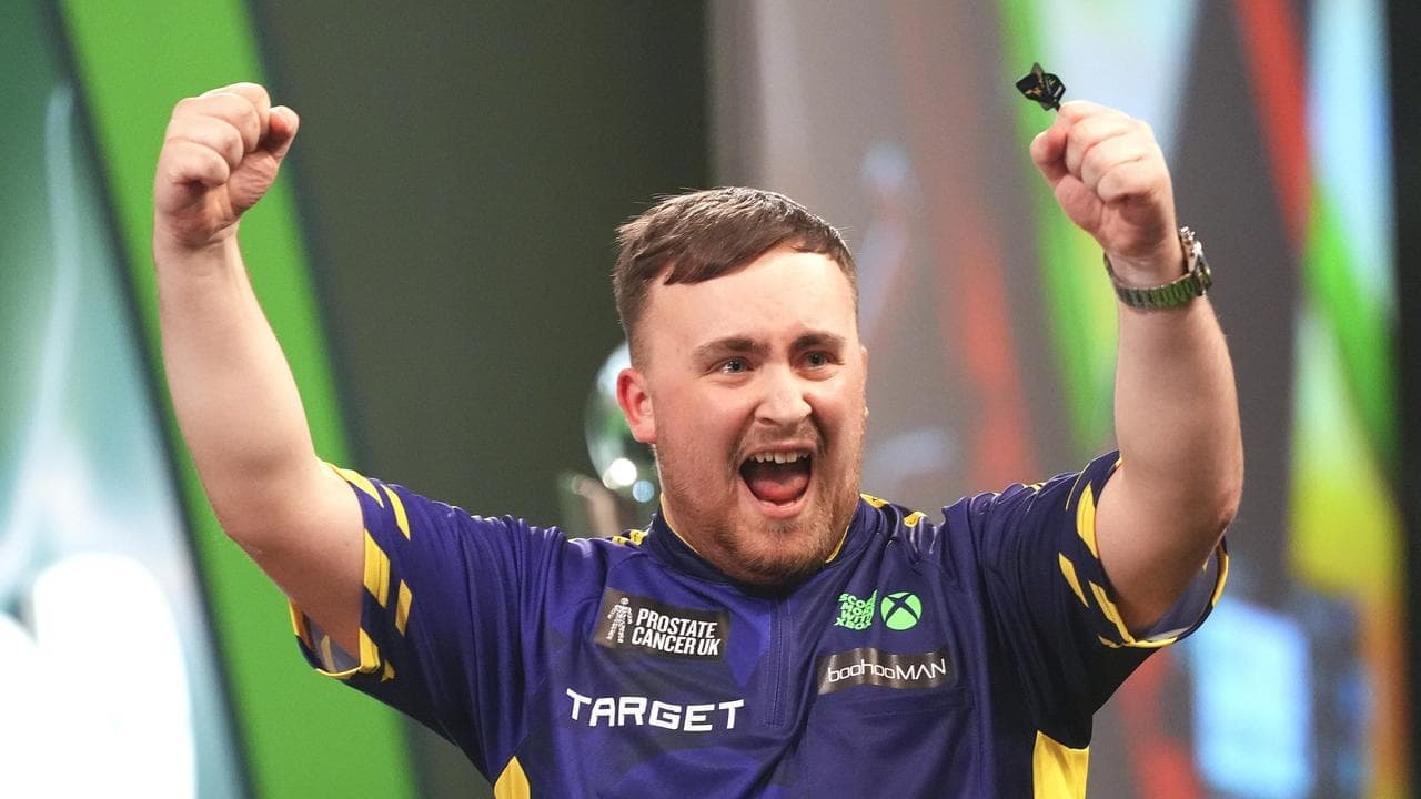 Goldflinger: Darts phenomenon lights up the Gong