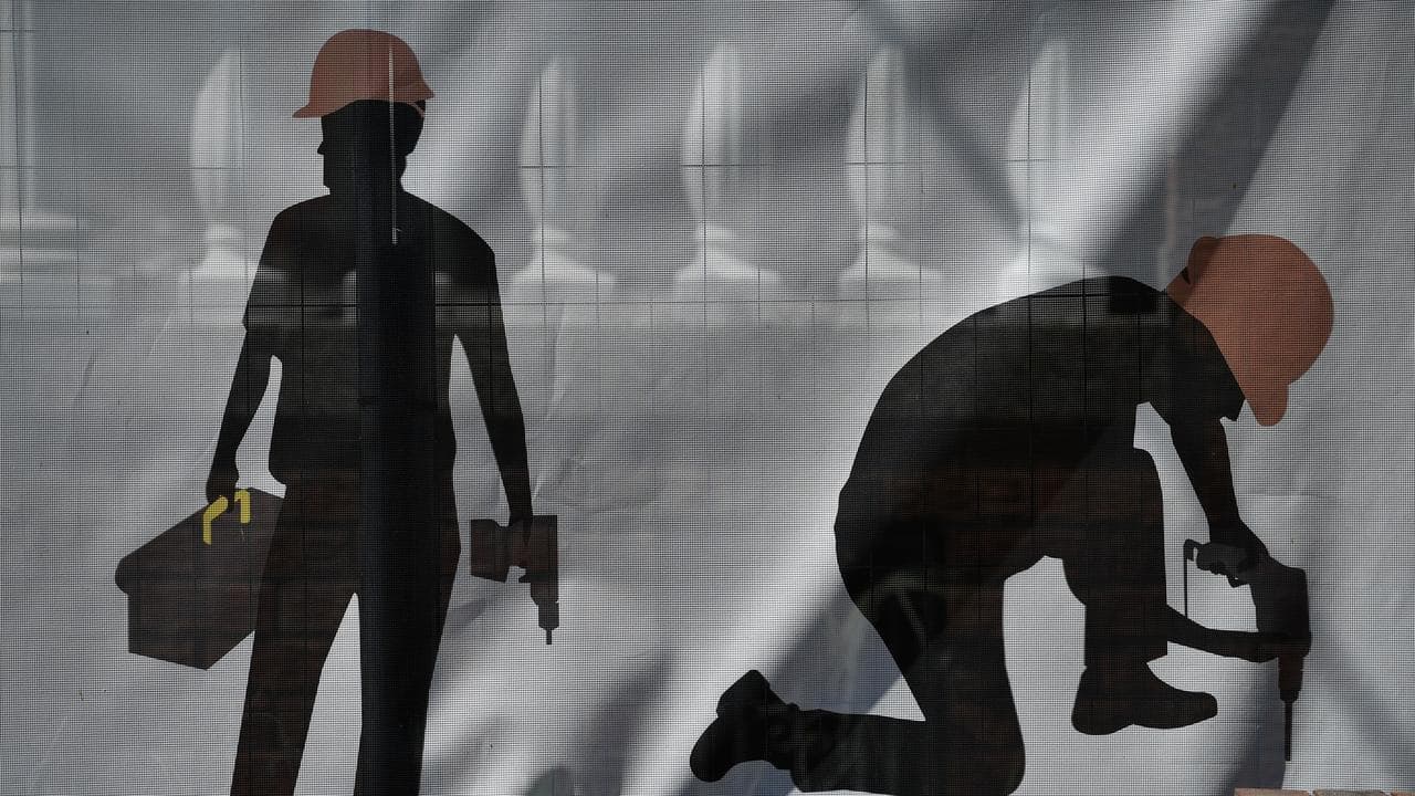 Don't tough it out: tradies' mental health in focus