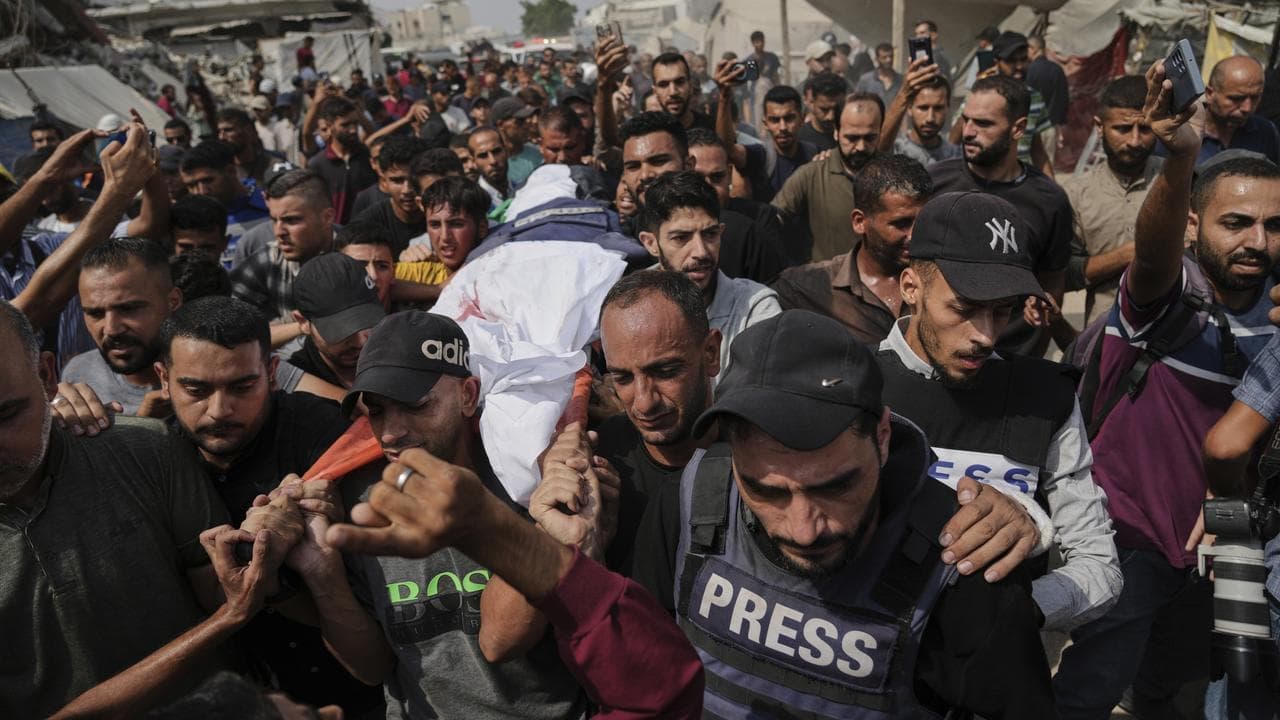 Strikes on Gaza escalate after vow to expand offensive