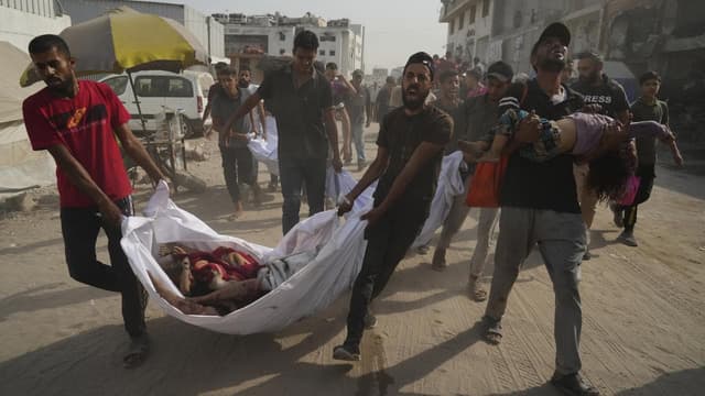 Israel pummels Gaza City, as Hamas leader due for talks