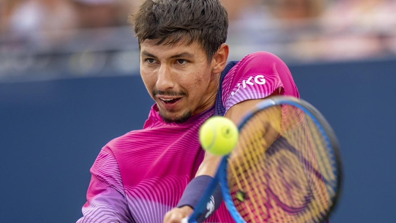 Aussie duo suffer agonising defeats in steamy Cincy