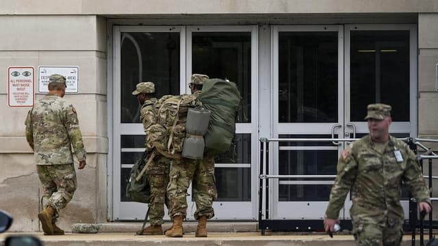 National Guard gathers in Washington after Trump order