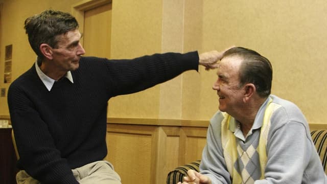 Cricket Australia pays tribute to Bob Simpson