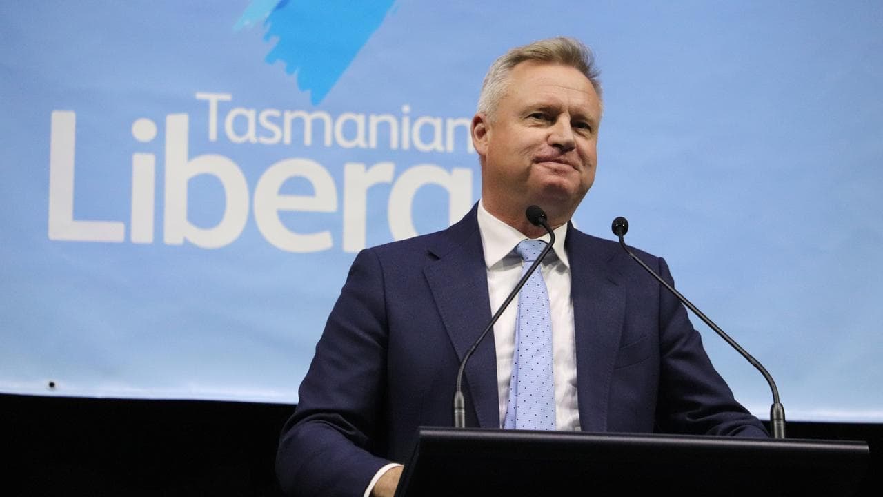 Liberals cling to power as Greens thumb nose at Labor