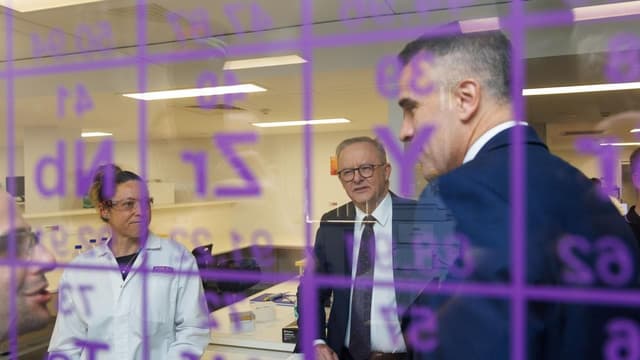 Feds fish among drought funds for algal bloom support