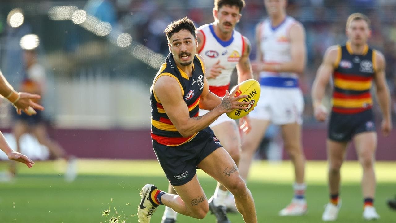 'He's not the victim': Crows coach on banned star
