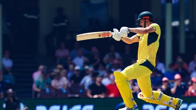 Massive total sets up thumping Aussie ODI win