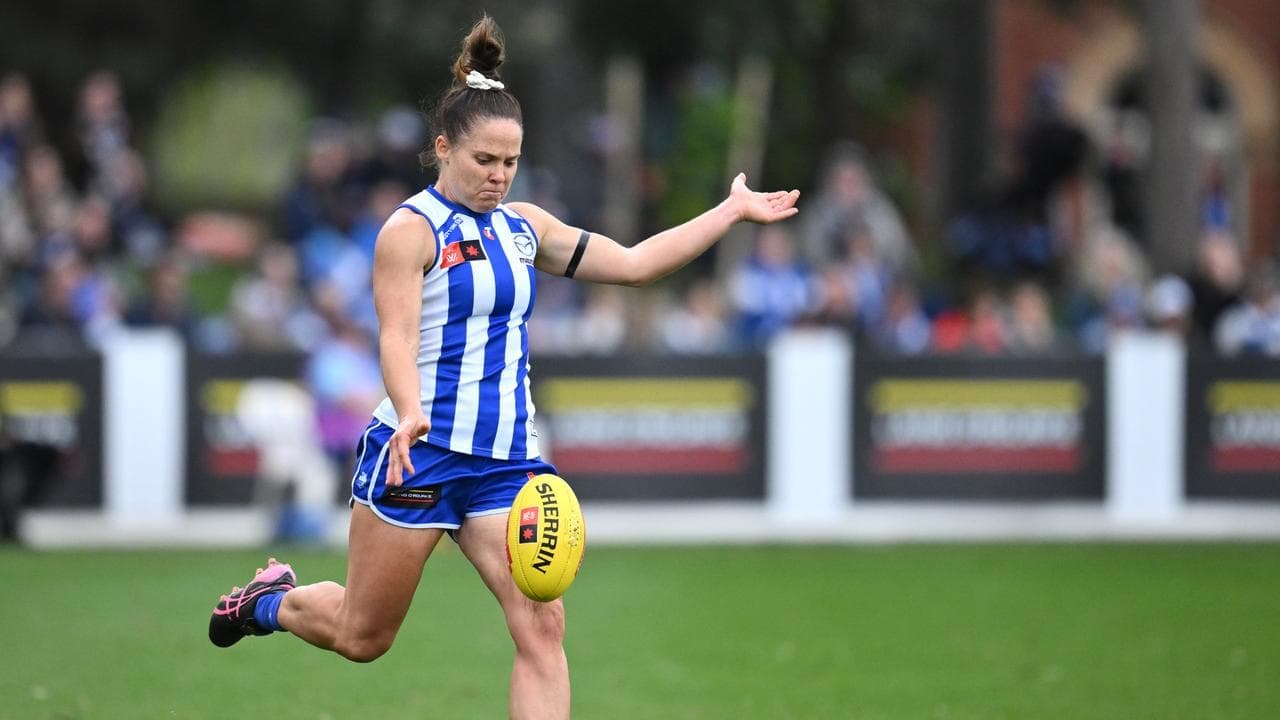 AFLW great lauds Brown for revealing his sexuality
