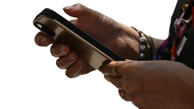 Popular dating apps ban thousands for abuse, harassment