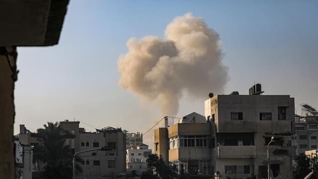 Israel pounds Gaza City outskirts as onslaught ramps up