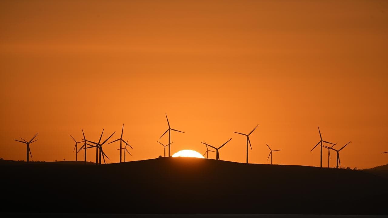 Approval for 'longest delayed' wind farm