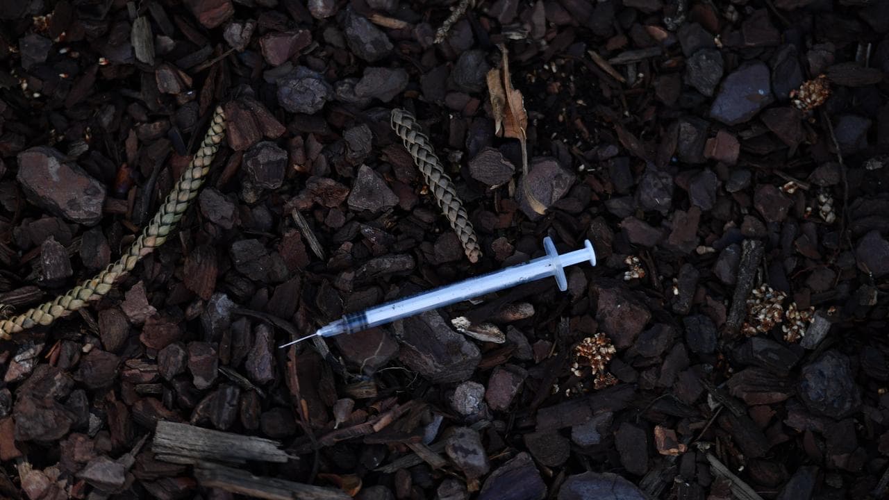 Drug overdose deaths spark calls for national action