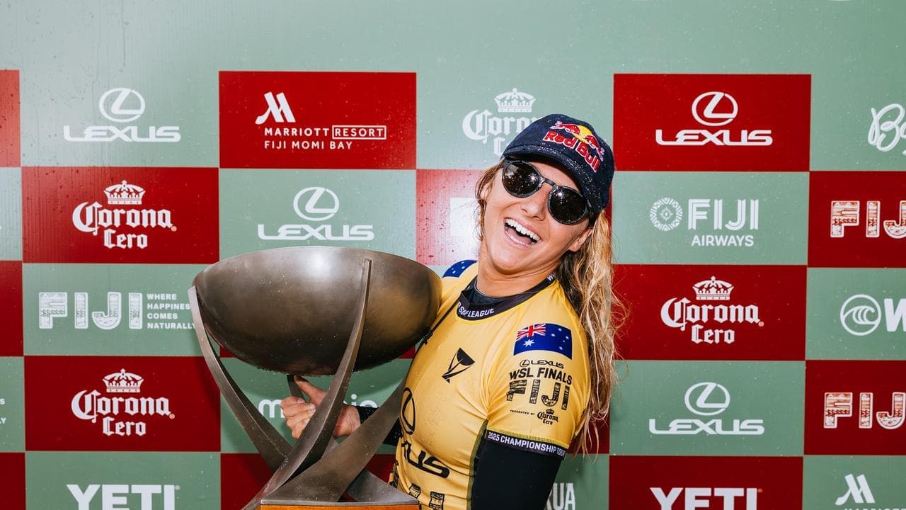 Picklum joins Australian greats as world surf champion