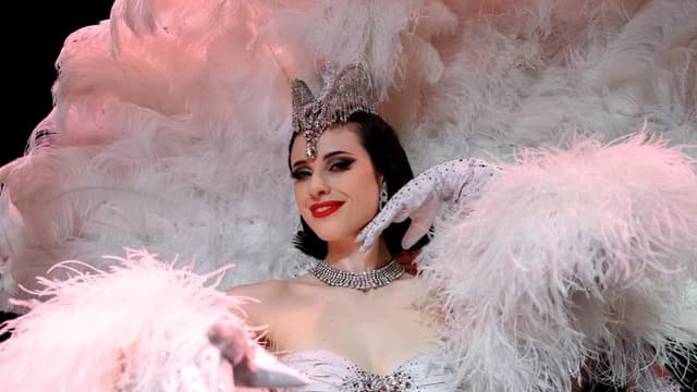 Rhinestones, feathers and sparkles to launch the Fringe