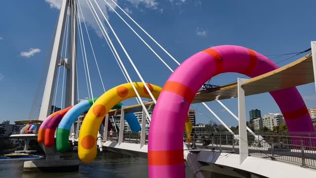 Over the river and into the sky, festival takes flight